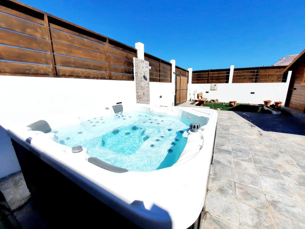 Canary Wild House 2 *